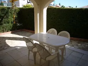 Santa Barbara Complex Апартаменты